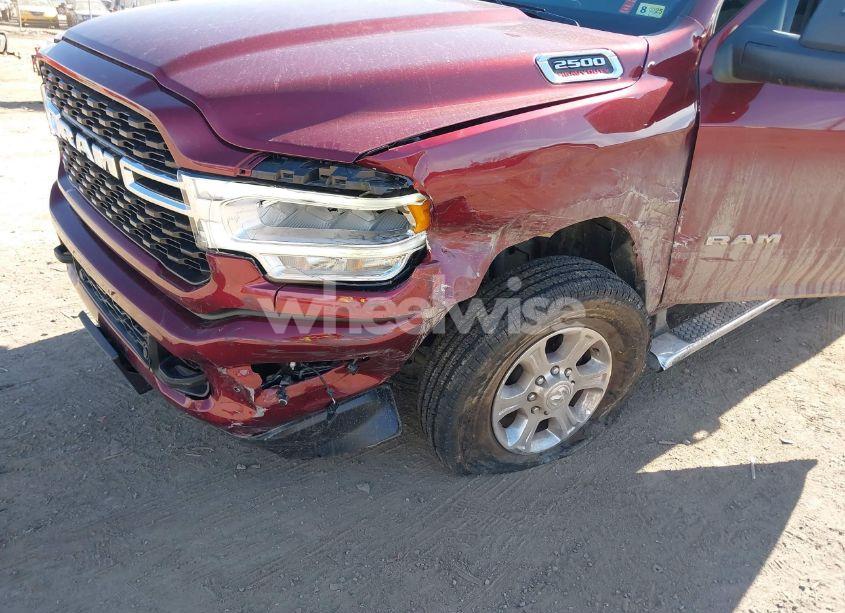 Photo 6 of 2024 Ram 2500 BIG HORN 4X4 6'4 BOX (VIN 3C6UR5DJ2RG335705)