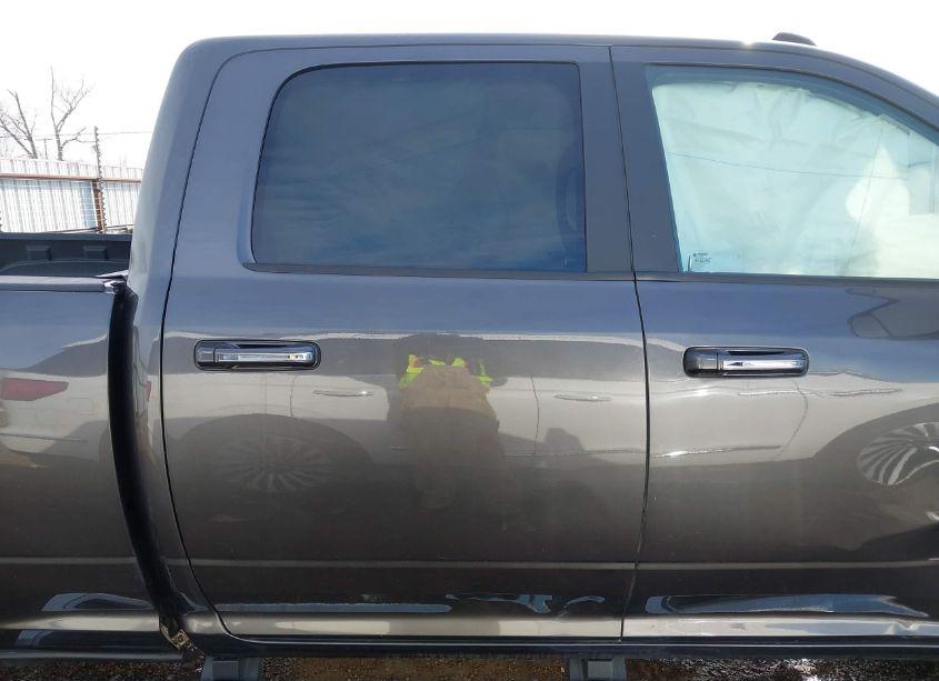 Photo 14 of 2019 Ram 2500 BIG HORN 4X4 6'4 BOX (VIN 3C6UR5DJ4KG689070)