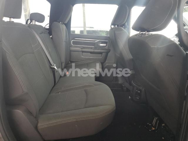 Photo 11 of 2024 RAM 2500 BIG HORN (VIN 3C6UR5DJ4RG380693)