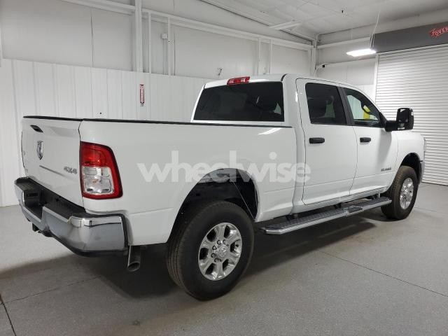 Photo 2 of 2024 RAM 2500 BIG HORN (VIN 3C6UR5DJ5RG397602)
