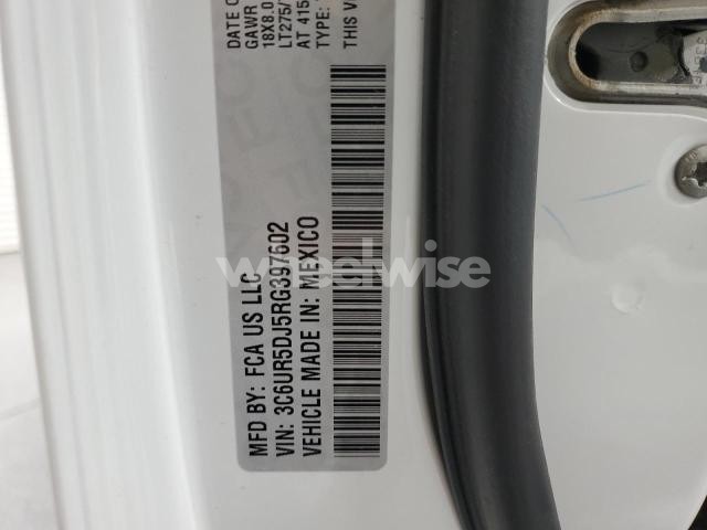 Photo 3 of 2024 RAM 2500 BIG HORN (VIN 3C6UR5DJ5RG397602)