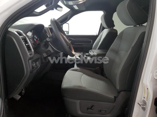 Photo 6 of 2024 RAM 2500 BIG HORN (VIN 3C6UR5DJ5RG397602)