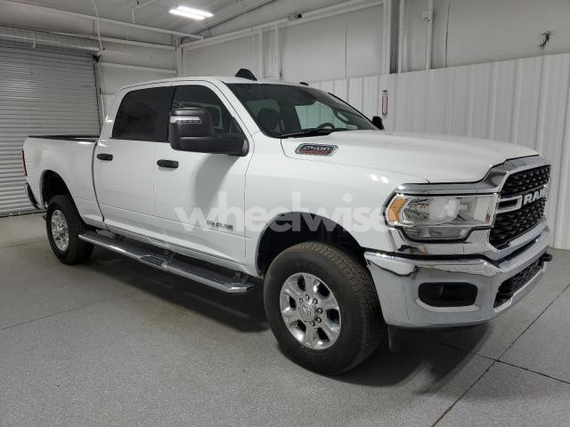 Photo 7 of 2024 RAM 2500 BIG HORN (VIN 3C6UR5DJ5RG397602)