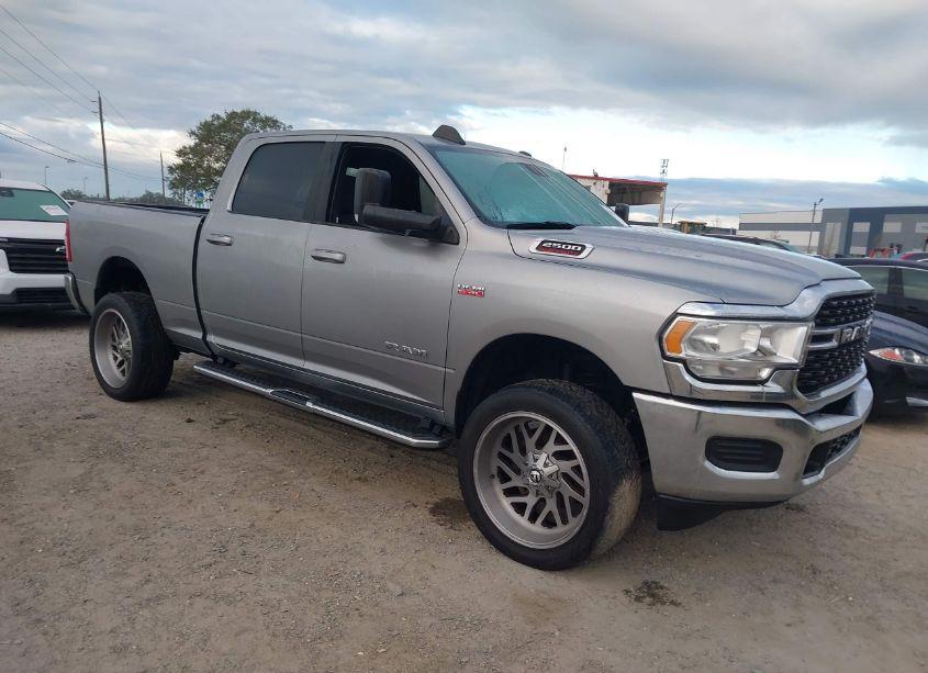 2022 Ram 2500 BIG HORN 4X4 6'4 BOX (VIN 3C6UR5DJ6NG176388) main photo