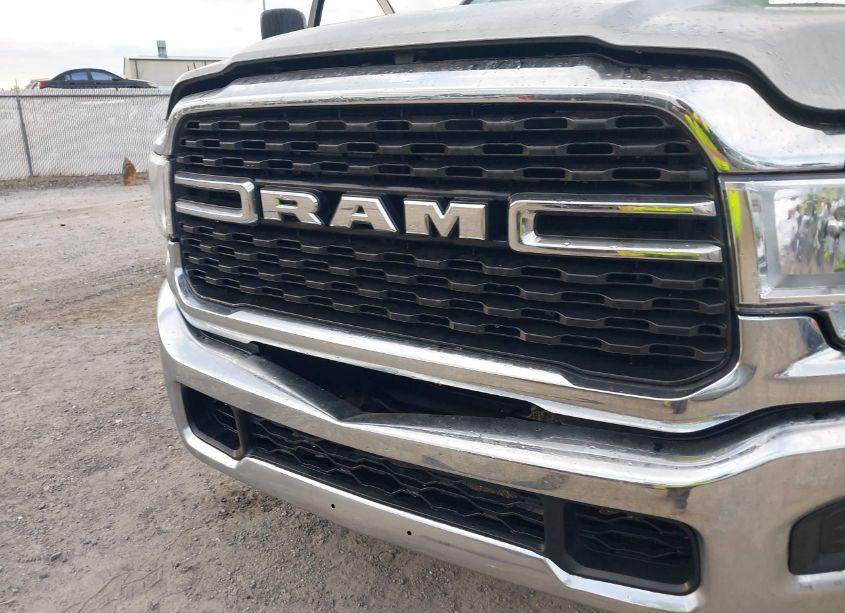 Photo 6 of 2022 Ram 2500 BIG HORN 4X4 6'4 BOX (VIN 3C6UR5DJ6NG176388)