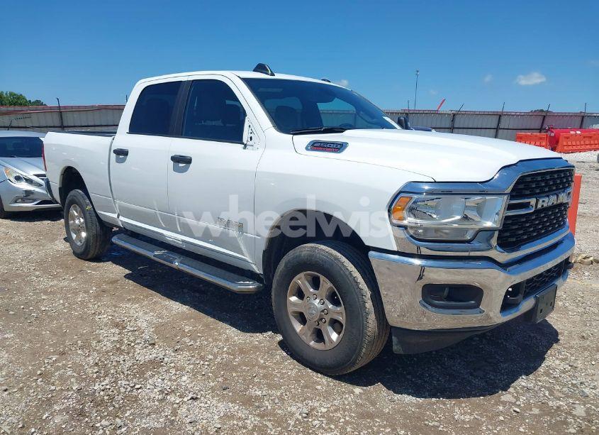 2024 Ram 2500 BIG HORN 4X4 6'4 BOX (VIN 3C6UR5DJ6RG249894) main photo