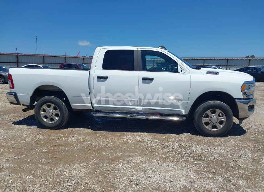 Photo 14 of 2024 Ram 2500 BIG HORN 4X4 6'4 BOX (VIN 3C6UR5DJ6RG249894)