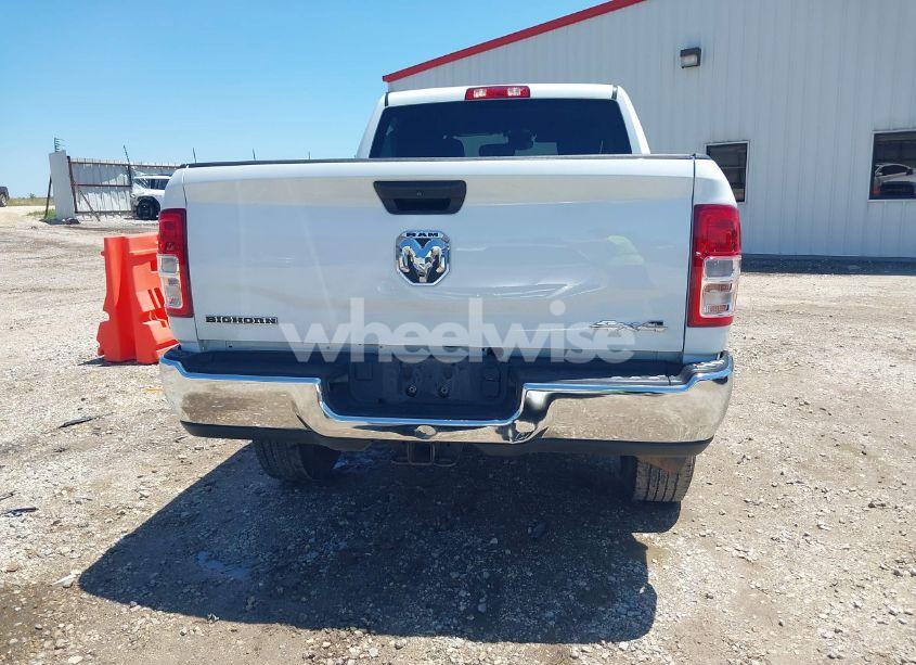 Photo 17 of 2024 Ram 2500 BIG HORN 4X4 6'4 BOX (VIN 3C6UR5DJ6RG249894)