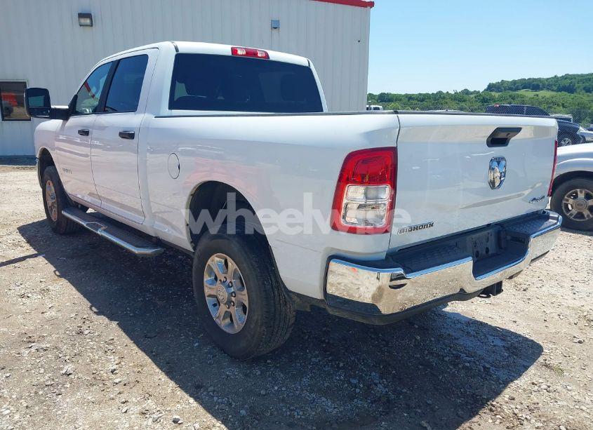 Photo 3 of 2024 Ram 2500 BIG HORN 4X4 6'4 BOX (VIN 3C6UR5DJ6RG249894)