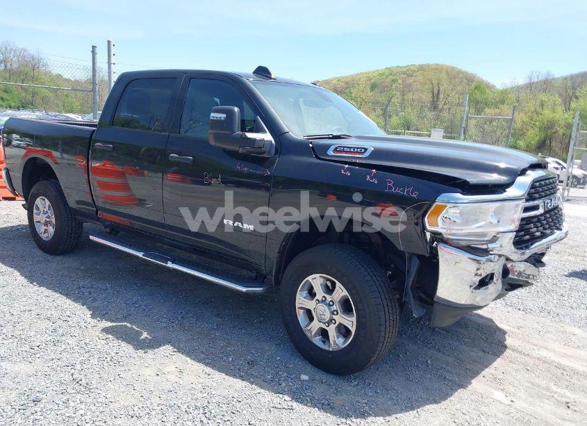 2024 Ram 2500 BIG HORN 4X4 6'4 BOX (VIN 3C6UR5DJ6RG373776) main photo