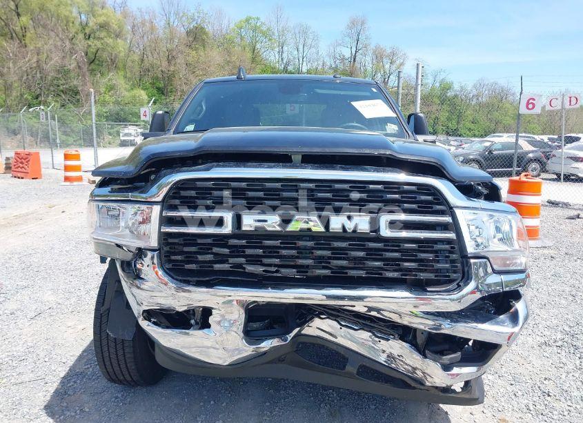 Photo 12 of 2024 Ram 2500 BIG HORN 4X4 6'4 BOX (VIN 3C6UR5DJ6RG373776)