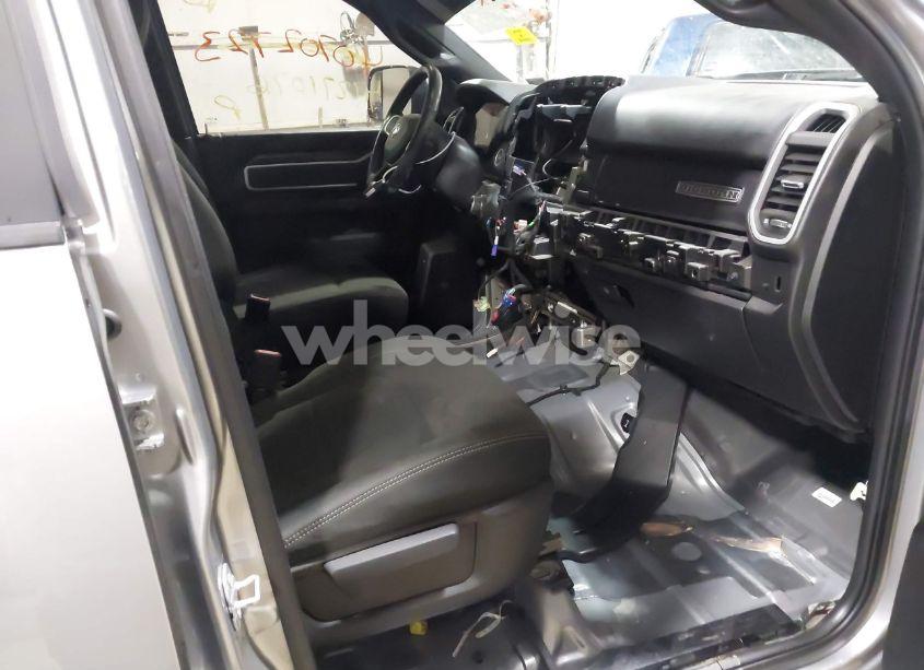 Photo 5 of 2022 Ram 2500 BIG HORN 4X4 6'4 BOX (VIN 3C6UR5DJ7NG216185)