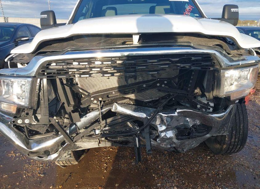 Photo 6 of 2024 Ram 2500 BIG HORN 4X4 6'4 BOX (VIN 3C6UR5DJ7RG311237)