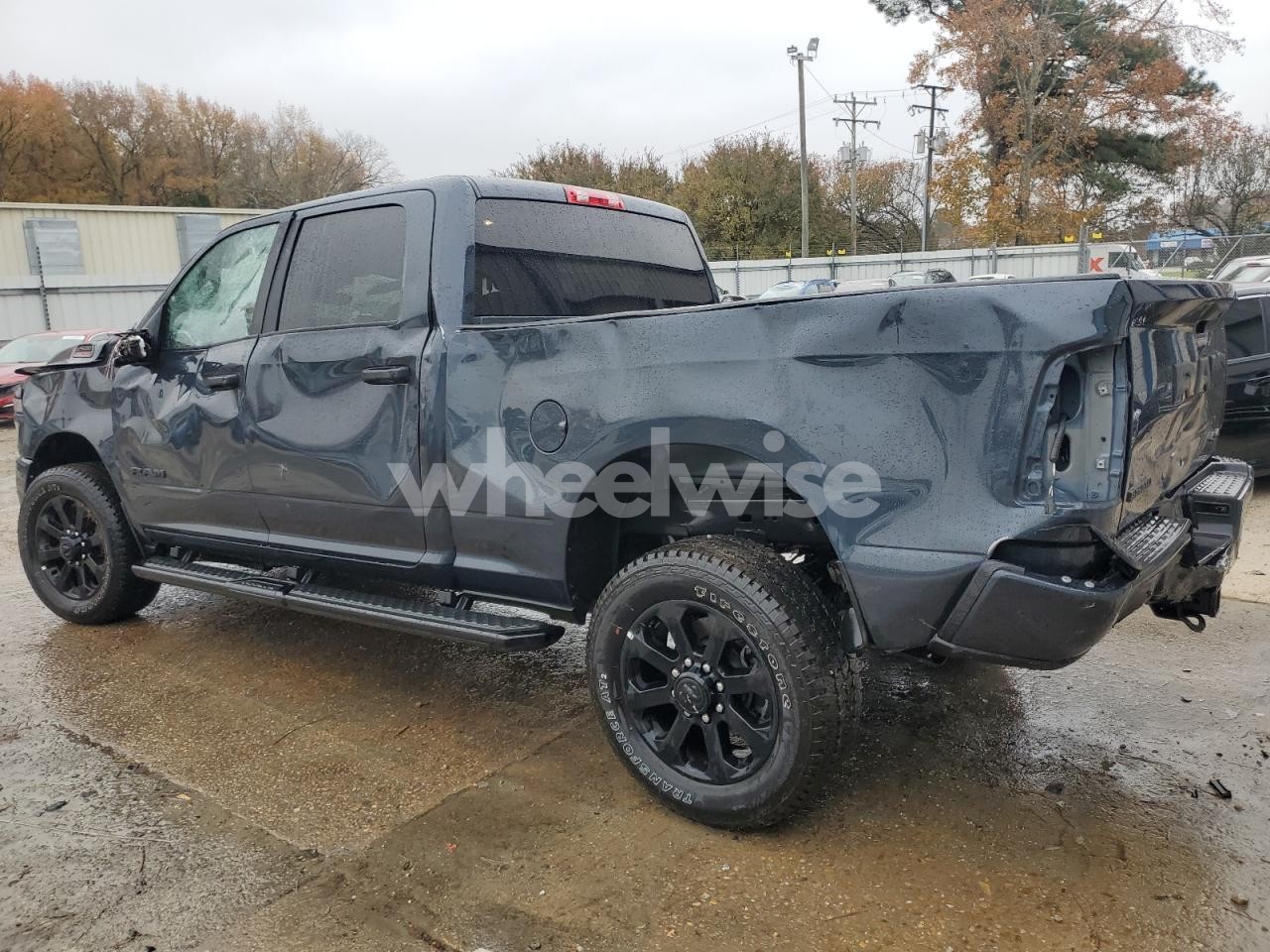 Photo 2 of 2025 RAM 2500 BIG HORN (VIN 3C6UR5DJ7SG583048)