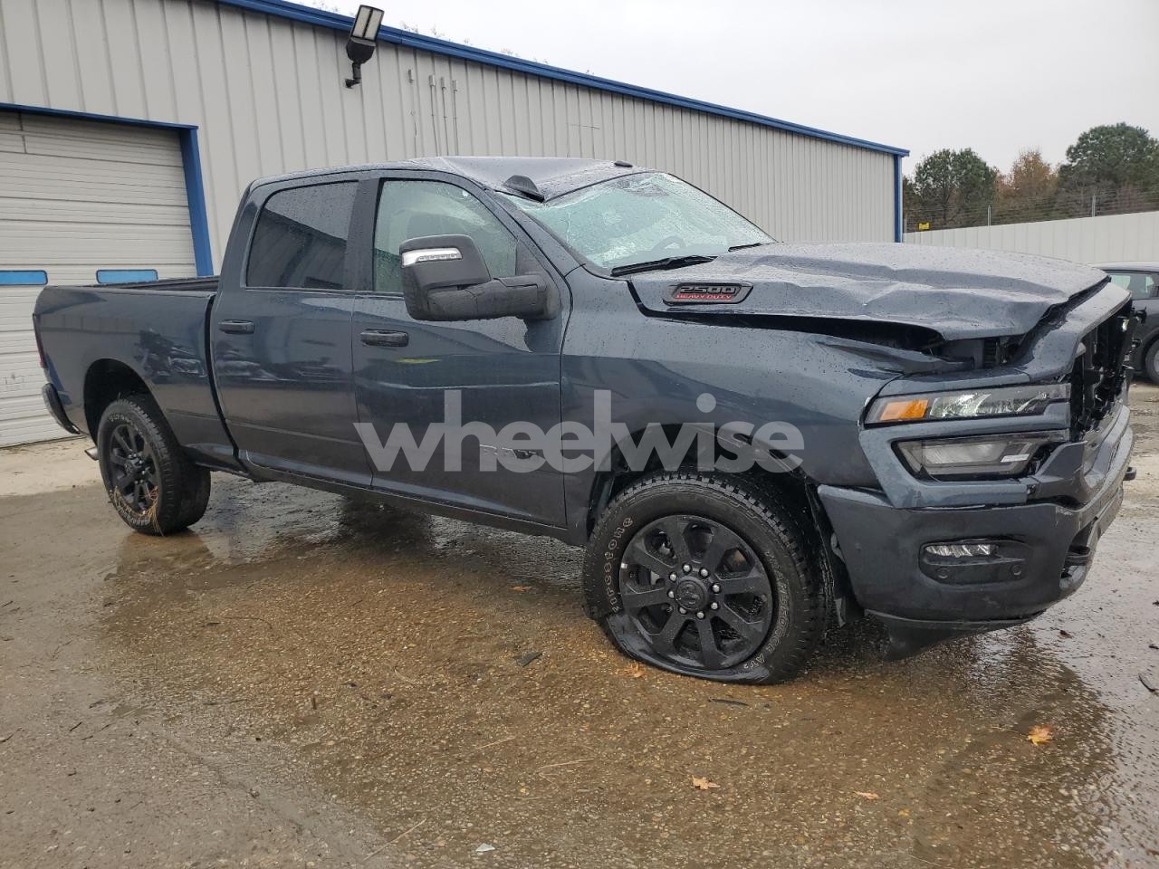Photo 4 of 2025 RAM 2500 BIG HORN (VIN 3C6UR5DJ7SG583048)