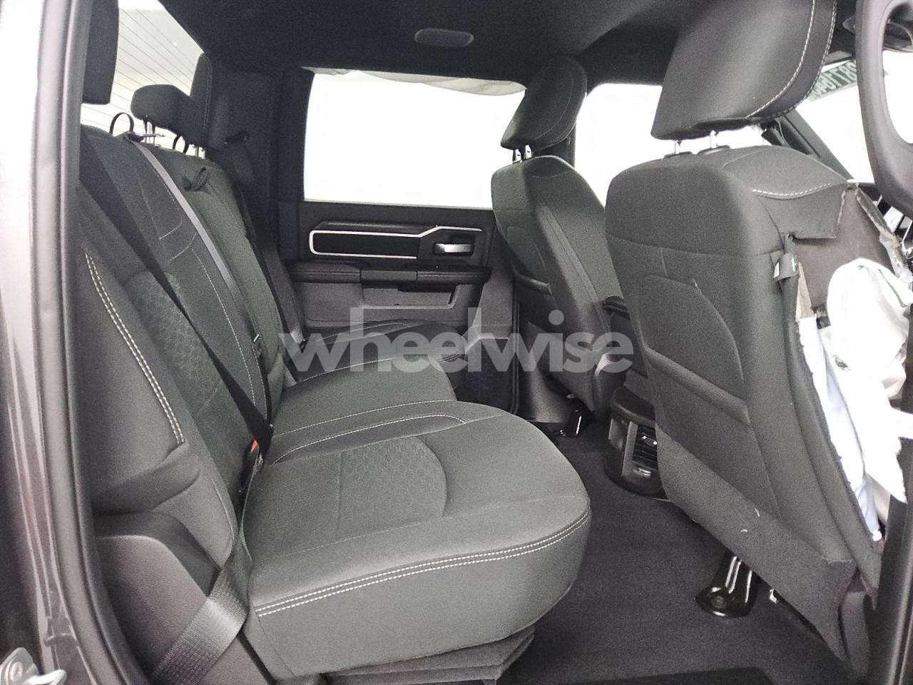 Photo 10 of 2026 RAM 2500 BIG HORN (VIN 3C6UR5DJ7TG199949)