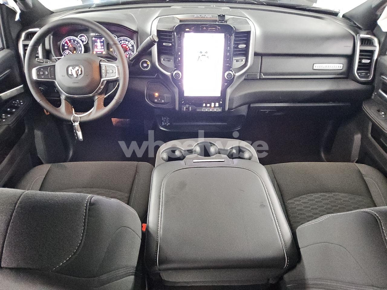 Photo 8 of 2026 RAM 2500 BIG HORN (VIN 3C6UR5DJ7TG199949)