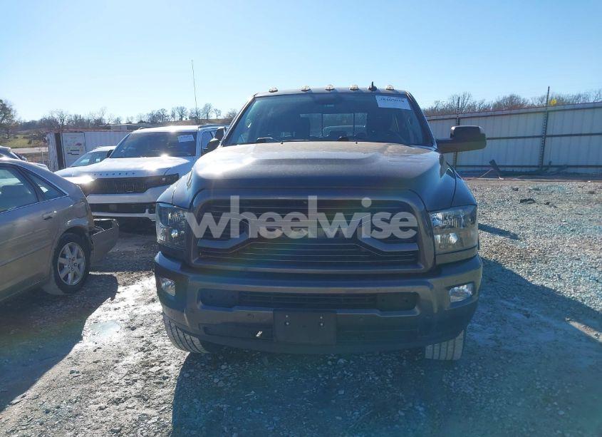 Photo 12 of 2018 Ram 2500 BIG HORN 4X4 6'4 BOX (VIN 3C6UR5DJ8JG341352)