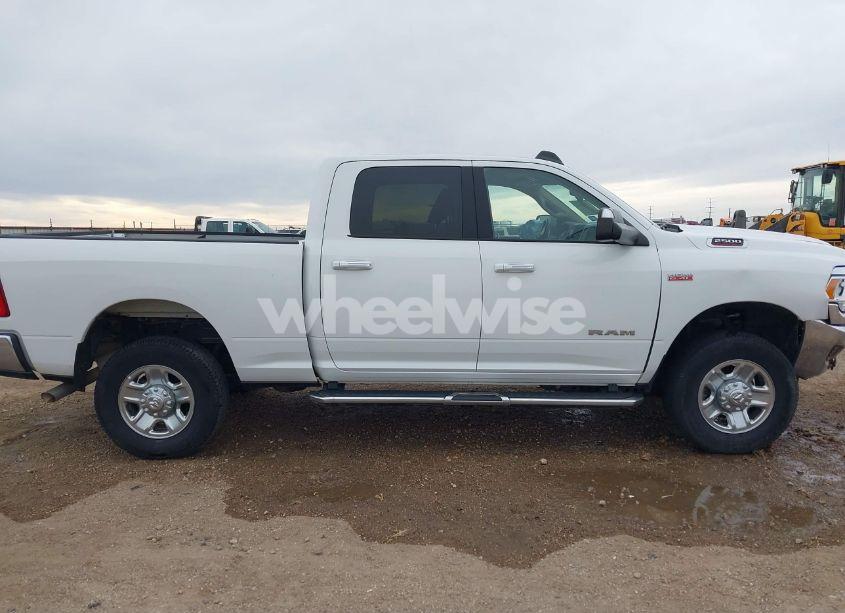 Photo 14 of 2019 Ram 2500 BIG HORN 4X4 6'4 BOX (VIN 3C6UR5DJ8KG544954)