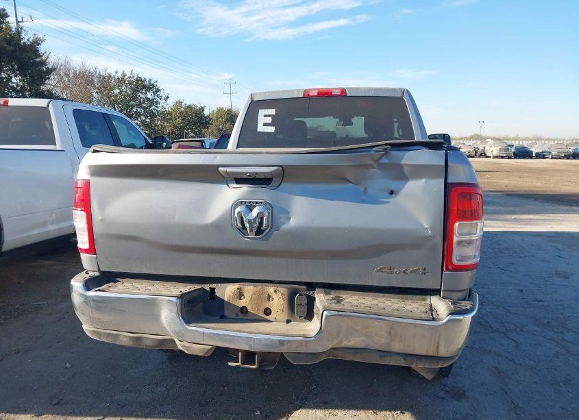 Photo 16 of 2022 Ram 2500 BIG HORN 4X4 6'4 BOX (VIN 3C6UR5DJ8NG137253)