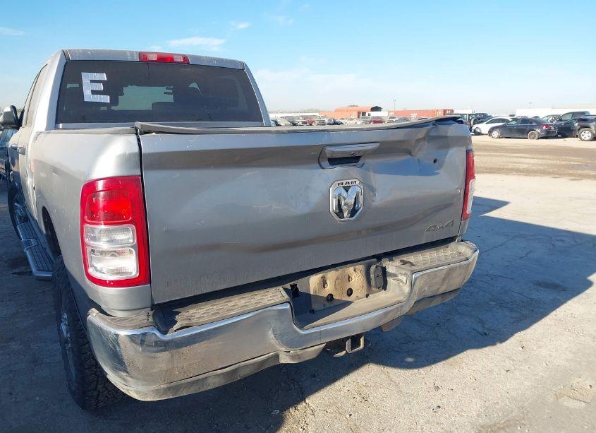 Photo 17 of 2022 Ram 2500 BIG HORN 4X4 6'4 BOX (VIN 3C6UR5DJ8NG137253)