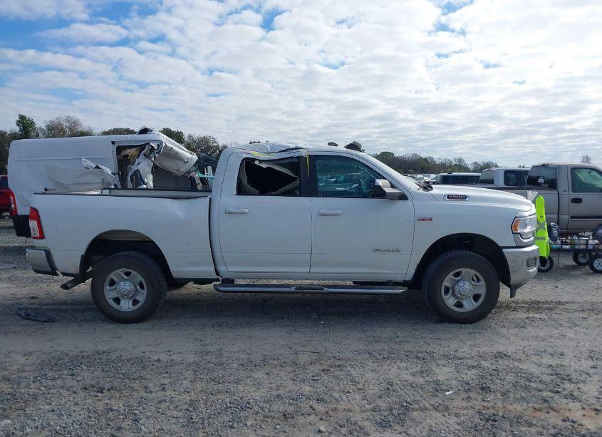 Photo 13 of 2022 Ram 2500 BIG HORN 4X4 6'4 BOX (VIN 3C6UR5DJ9NG349868)