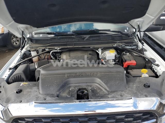 Photo 10 of 2024 RAM 2500 BIG HORN (VIN 3C6UR5DJXRG354339)