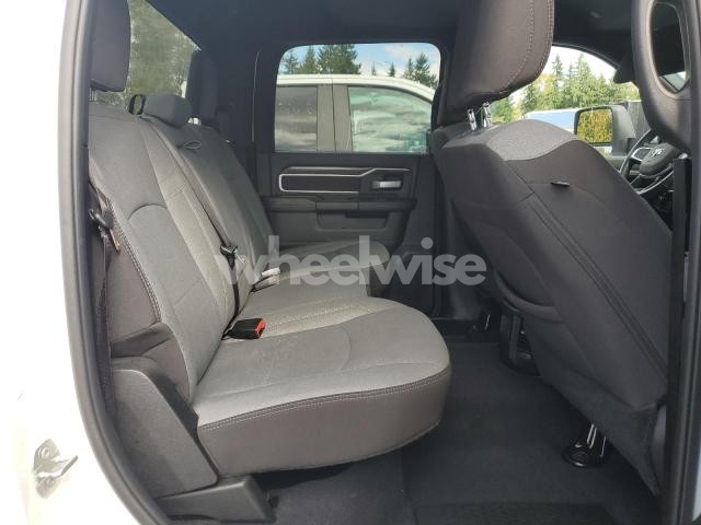 Photo 2 of 2024 RAM 2500 BIG HORN (VIN 3C6UR5DJXRG354339)