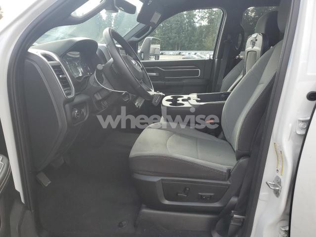 Photo 5 of 2024 RAM 2500 BIG HORN (VIN 3C6UR5DJXRG354339)