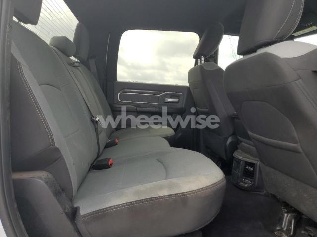 Photo 9 of 2021 RAM 2500 BIG HORN (VIN 3C6UR5DL0MG656149)