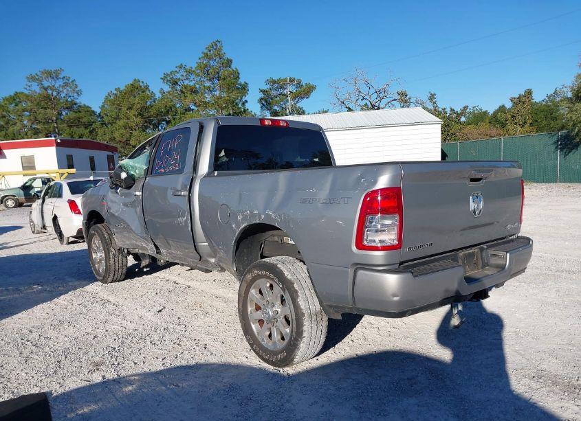 Photo 3 of 2022 Ram 2500 BIG HORN 4X4 6'4 BOX (VIN 3C6UR5DL0NG185699)