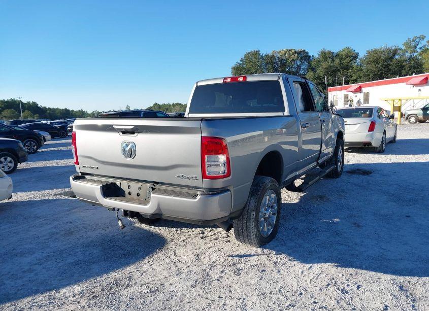 Photo 4 of 2022 Ram 2500 BIG HORN 4X4 6'4 BOX (VIN 3C6UR5DL0NG185699)