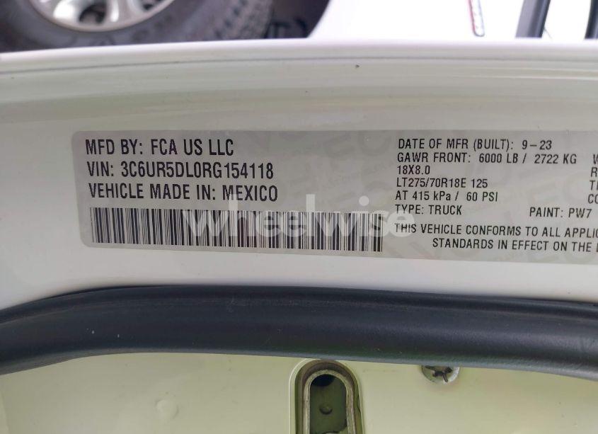 Photo 9 of 2024 Ram 2500 BIG HORN 4X4 6'4 BOX (VIN 3C6UR5DL0RG154118)