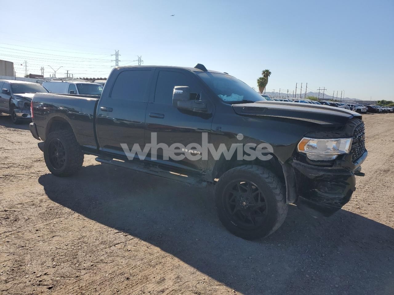 Photo 4 of 2024 RAM 2500 BIG HORN (VIN 3C6UR5DL0RG252680)