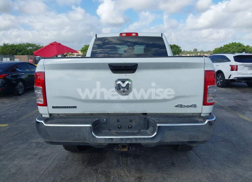 Photo 16 of 2024 Ram 2500 BIG HORN 4X4 6'4 BOX (VIN 3C6UR5DL0RG338233)