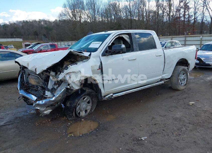 Photo 2 of 2022 Ram 2500 BIG HORN 4X4 6'4 BOX (VIN 3C6UR5DL1NG182309)