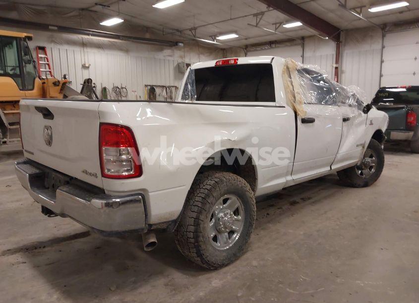 Photo 4 of 2022 Ram 2500 BIG HORN 4X4 6'4 BOX (VIN 3C6UR5DL1NG336663)
