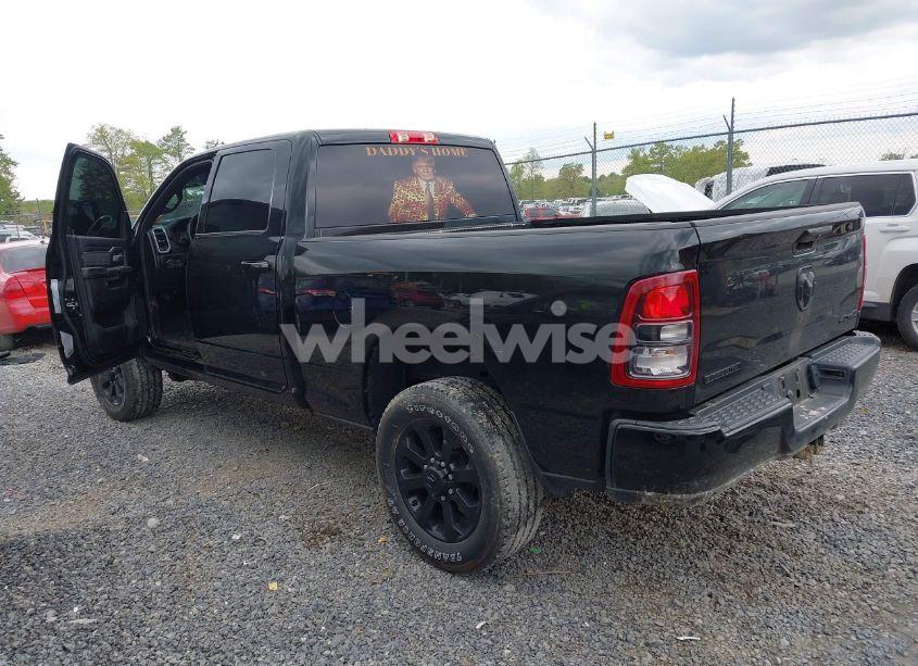 Photo 3 of 2023 Ram 2500 BIG HORN 4X4 6'4 BOX (VIN 3C6UR5DL1PG614092)