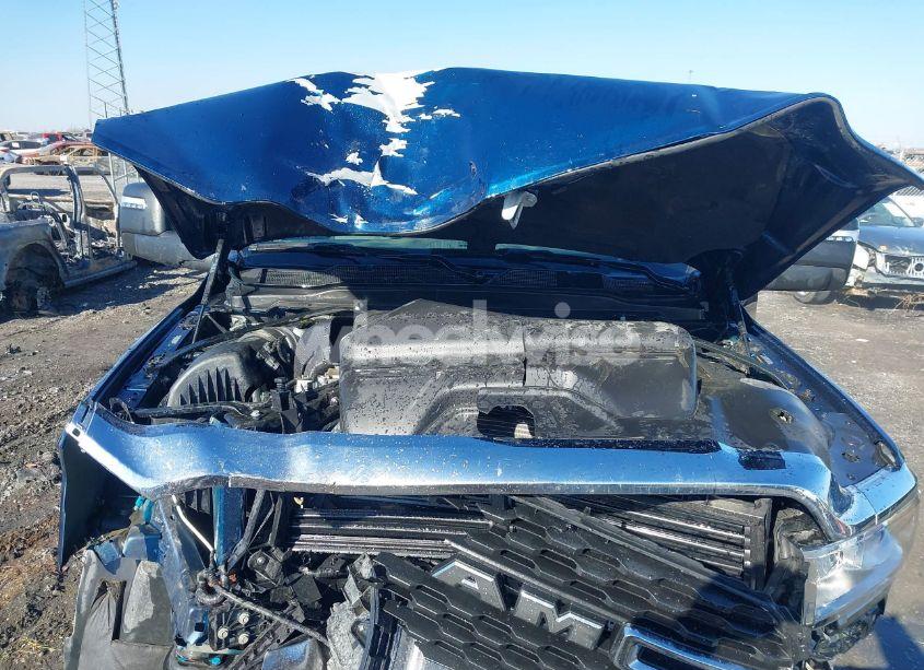 Photo 10 of 2024 Ram 2500 BIG HORN 4X4 6'4 BOX (VIN 3C6UR5DL1RG235886)