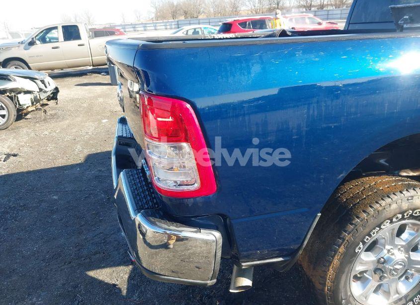 Photo 21 of 2024 Ram 2500 BIG HORN 4X4 6'4 BOX (VIN 3C6UR5DL1RG235886)