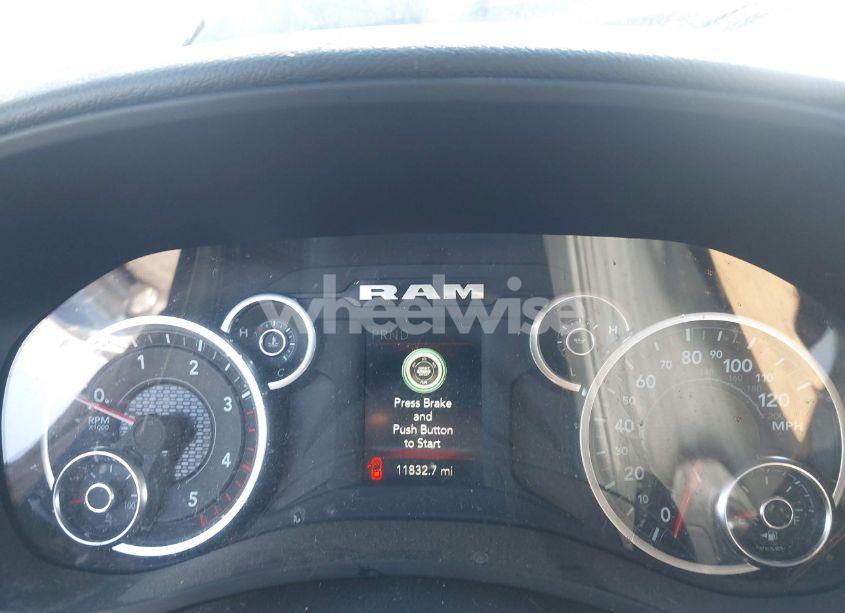 Photo 7 of 2024 Ram 2500 BIG HORN 4X4 6'4 BOX (VIN 3C6UR5DL1RG235886)