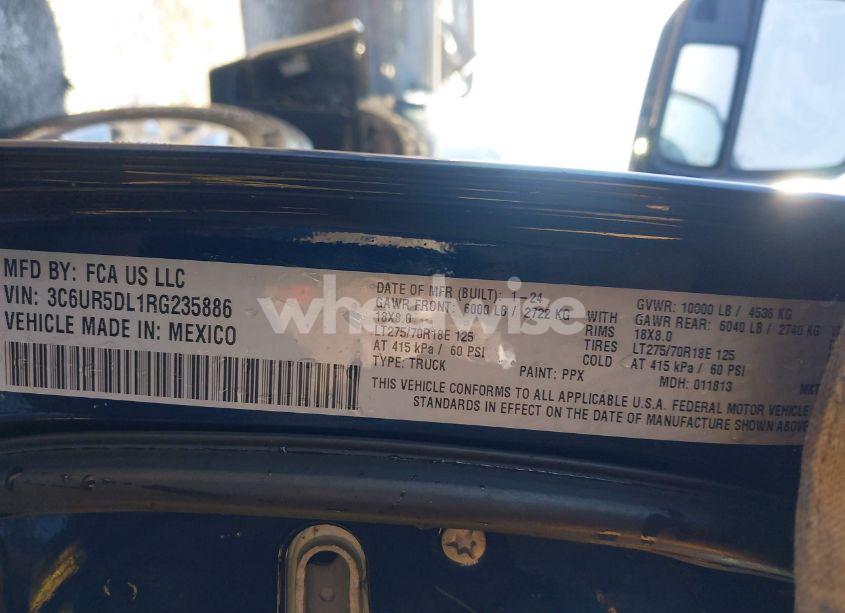 Photo 9 of 2024 Ram 2500 BIG HORN 4X4 6'4 BOX (VIN 3C6UR5DL1RG235886)