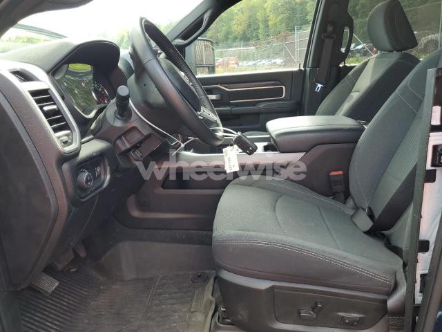 Photo 7 of 2024 RAM 2500 BIG HORN (VIN 3C6UR5DL1RG239565)