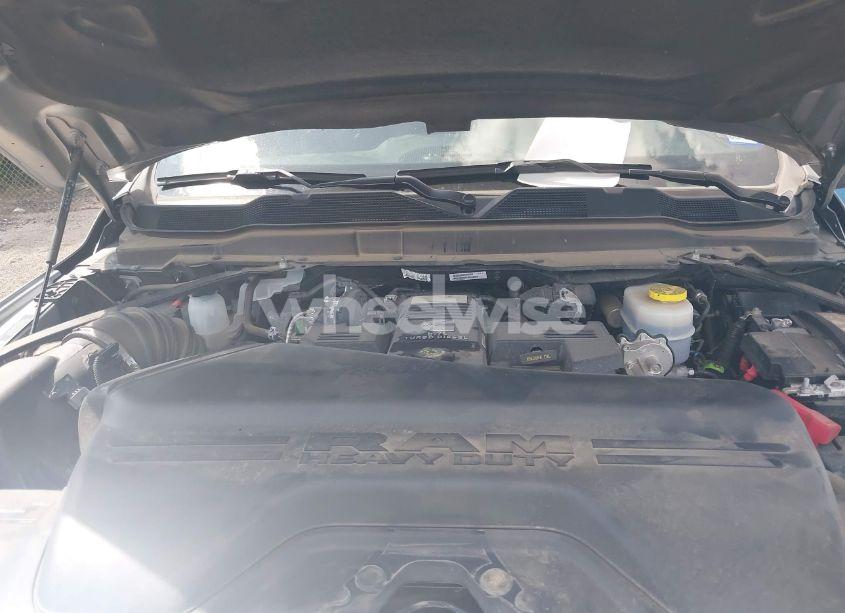 Photo 10 of 2024 Ram 2500 BIG HORN 4X4 6'4 BOX (VIN 3C6UR5DL1RG336569)