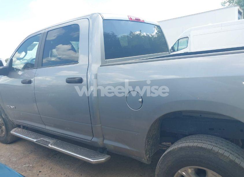 Photo 14 of 2024 Ram 2500 BIG HORN 4X4 6'4 BOX (VIN 3C6UR5DL1RG336569)