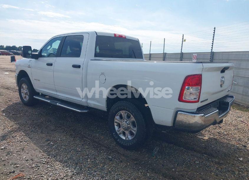 Photo 3 of 2024 Ram 2500 BIG HORN 4X4 6'4 BOX (VIN 3C6UR5DL1RG338631)