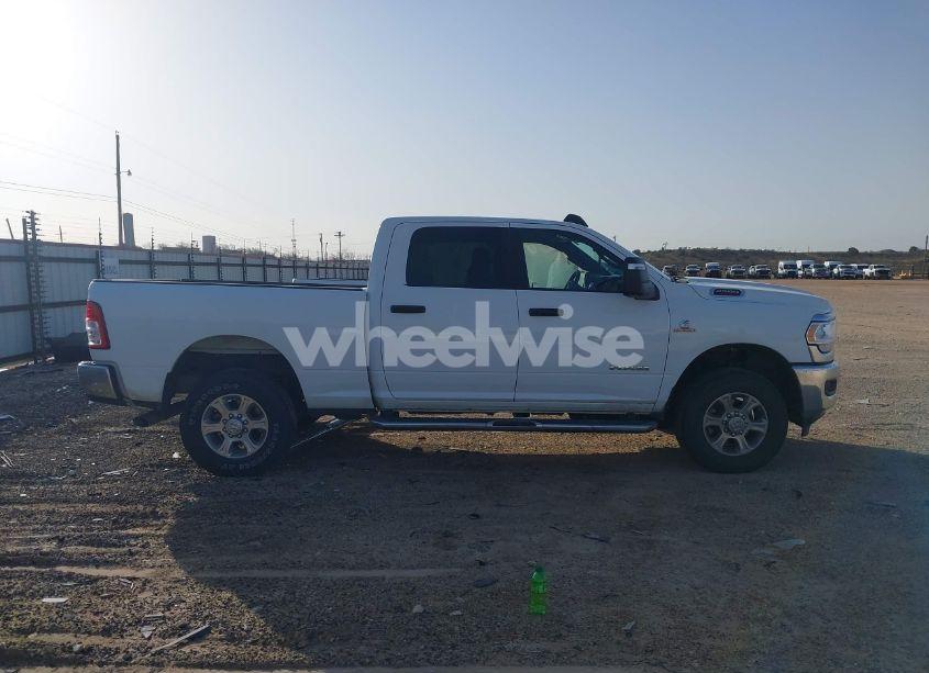 Photo 14 of 2024 Ram 2500 BIG HORN 4X4 6'4 BOX (VIN 3C6UR5DL1RG348964)