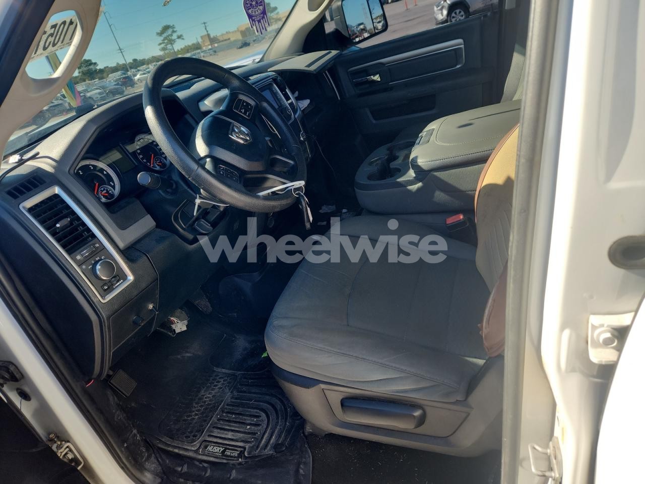 Photo 7 of 2015 RAM 2500 SLT N/A (VIN 3C6UR5DL2FG526845)