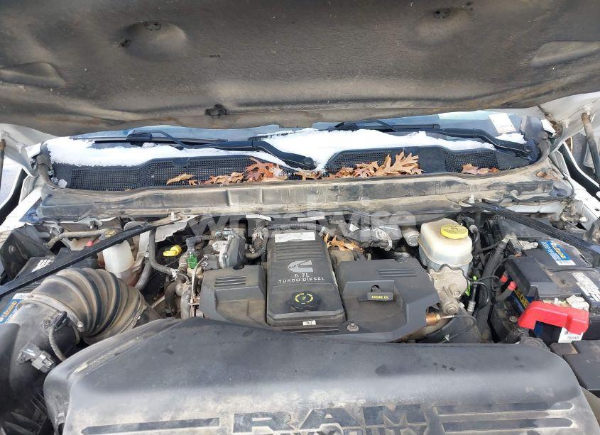 Photo 10 of 2019 Ram 2500 BIG HORN 4X4 6'4 BOX (VIN 3C6UR5DL2KG518920)