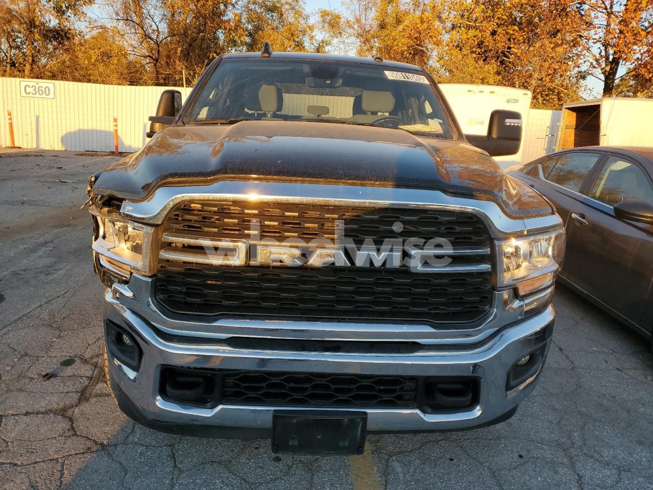 Photo 5 of 2024 RAM 2500 BIG HORN (VIN 3C6UR5DL2RG157795)